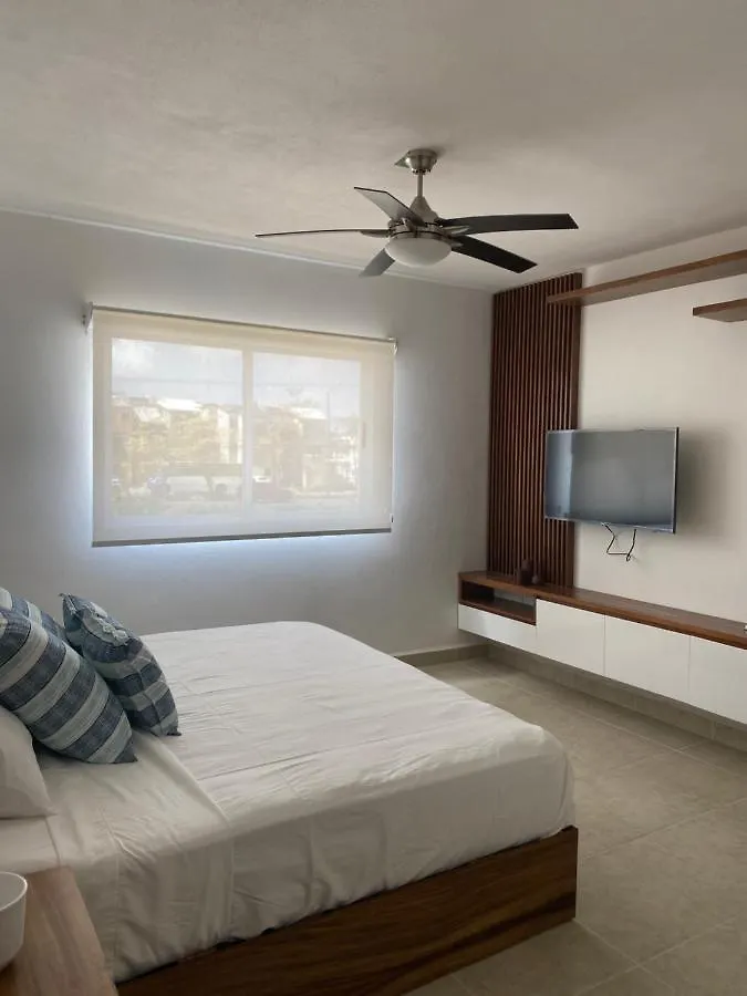 Liverte Cancun Downtown